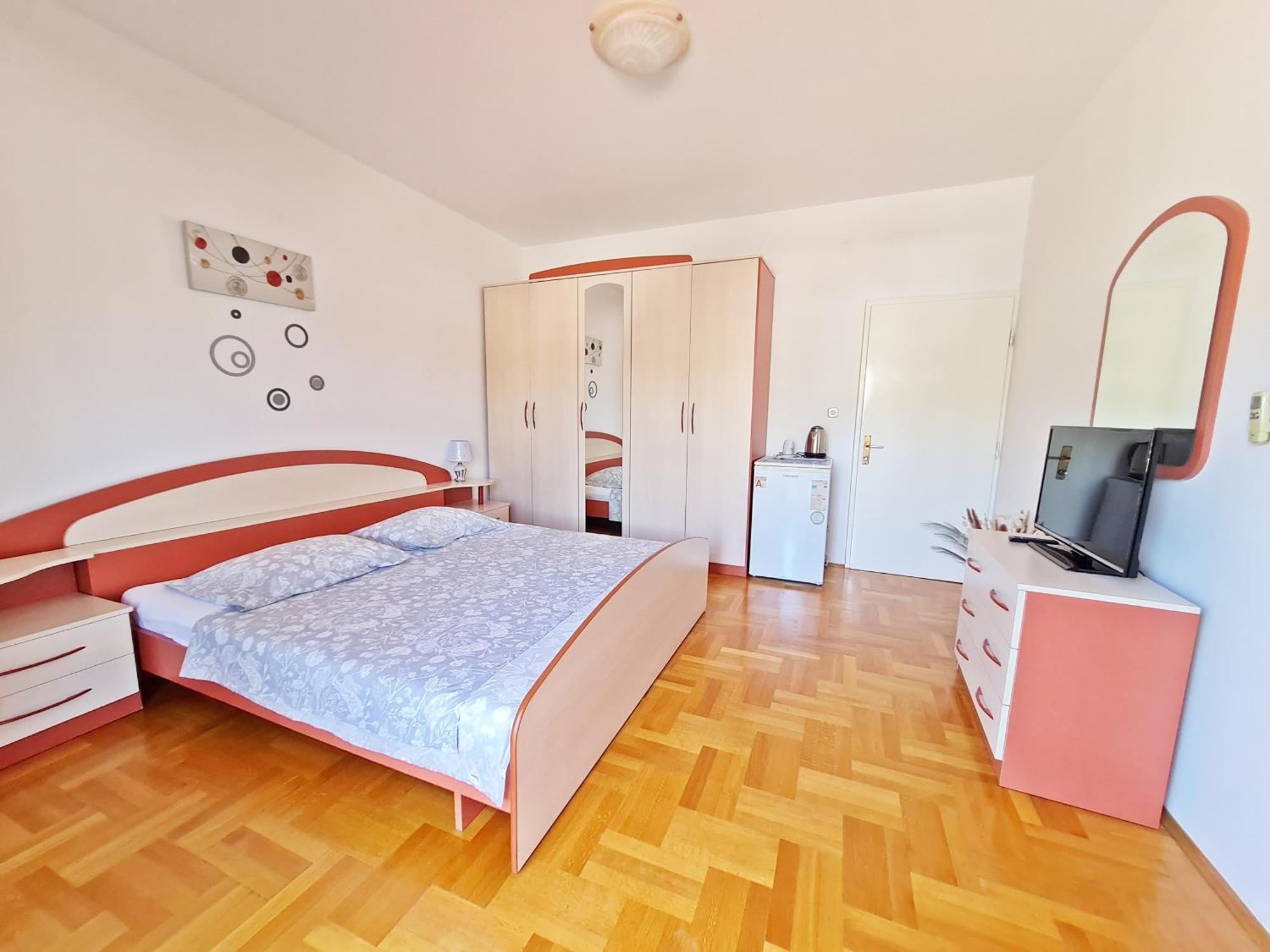 Rooms And Apartments Porat Стобрек Экстерьер фото